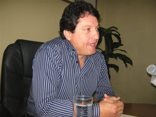 “No deben existir los diputados plurinominales”: CMIC